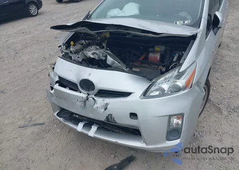 2011 Toyota Prius z USA, uszkodzony, nr VIN JTDKN3DUXB1440569